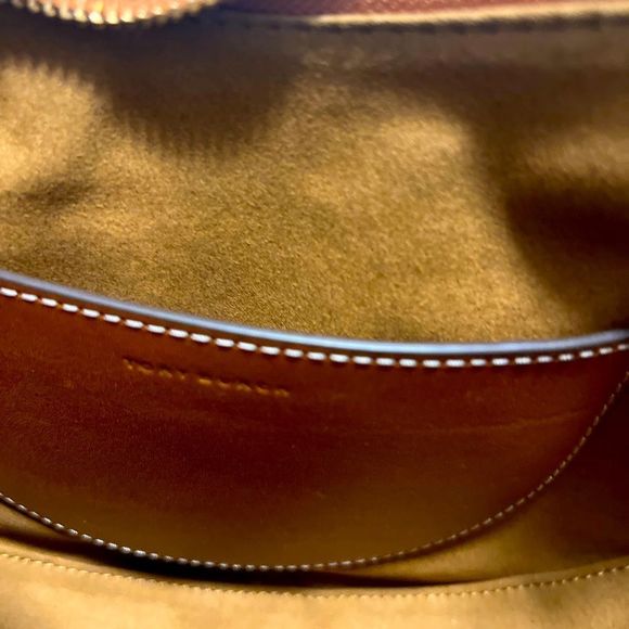 Tory Burch Tan and Gold Hobo Bag - Picture 10 of 16